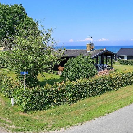 6 Person Holiday Home In Hesselager 外观 照片
