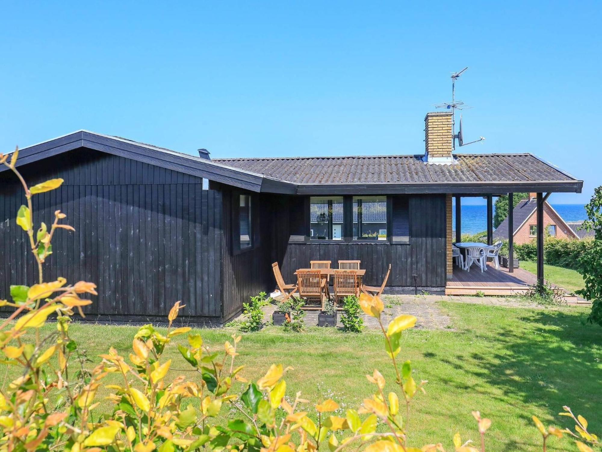 6 Person Holiday Home In Hesselager 外观 照片